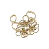 2025 Nuevo Europeo y Americano Elegante Elegante Simple Líneas Huecas Diseño de Flores Nicho Retro Pulsera al por Mayor