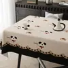 Mantel rectangular de dibujos animados, impermeable, resistente al calor y no lavable, tapete para mesa de comedor, cubierta de mesa con un toque de lujo ligero y de alta gama, adecuado para mesas de centro