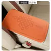 2026 Nuevo Modelo Nudo Chino Gamuza Alfombrilla para Caja de Reposabrazos de Coche en Rosa Iceberry