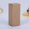 En stock caja de embalaje para botella de aceite esencial de 10 a 100 ml caja blanca pequeña para cosméticos caja de papel kraft se puede imprimir logo