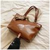 Bolsas para Mujer 2026 Nueva Moda Retro Bolso de Axila Bolso Tote de Gran Capacidad para Viajar Bolso de Hombro de Cuero Aceitado y Encerado de Moda
