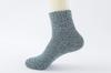 Calcetines de lana gruesos y cálidos de color sólido para mujer, calcetines retro de estilo étnico para dama al por mayor [una generación]]