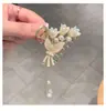 Presilha de Cabelo Lilu com Franja de Pérola para Mulheres, Presilha de Cabelo para Parte de Trás da Cabeça, Celebridade Cyber, Senso Avançado, Meio Preso, Acessório de Cabelo Médio, Presilha de Tubarão