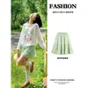 Blusa Branca Transparente com Proteção Solar para Mulheres, Saia Midi Verde Menta para Início do Verão, Conjunto de Roupa Estilo Floresta