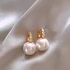 Pendientes de Aguja de Plata Incrustados con Diamantes y Perlas, Pendientes Redondos con Borlas, Pendientes Exquisitos de Estilo Palacio Retro, Lujo Accesible y Pendientes de Gama Alta Nicho