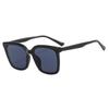 Nuevas gafas de sol polarizadas de alta gama para conducir con protección solar para mujer con el mismo estilo que las gafas de sol anti-UV con montura cuadrada retro para hombre.