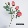 Flor Artificial Rosa Montaña Nevada Borde Tostado Artificial de Gama Alta Decoración Fotografía Paisajismo Bodas Hogar Rosa de 4 Cabezas Flor Artificial Venta al por Mayor