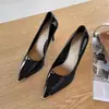 Zapatos de tacón alto con punta de charol estilo francés Chuyuji para mujer, nuevo 2026 otoño, versátiles, de tacón de aguja, nicho, elegantes, de un solo color