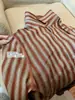 ¡Muy recomendable! Camisa retro de rayas con cuello estilo 'old money' para mujer, nuevo modelo otoño 2026, camisa de mujer cómoda y ligera