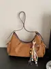 Bolso Transfronterizo de Gamuza para Mujer Gran Capacidad Nuevo Otoño e Invierno 2025 Bolso Cruzado Retro Escarchado Bolso Dumpling para Viajar