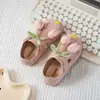 Zapatos Estilo Birkenstock para Niñas Tulipán, Nuevo Modelo de Primavera, Zapatos Planos Antideslizantes de Suela Suave para Niños, Pequeños Zapatos de Piel Estilo Princesa para Niñas