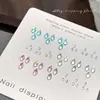 Nuevos Pedrería para Uñas con Raya Lateral Color Azul Lago, Pedrería 3D de Lujo Ligero con Forma de Diamante de Base Plana para Decoraciones de Uñas DIY al por Mayor