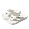 Nuevo Modelo 2026 Chanclas de Verano para Hombre para Exteriores con Sensación de Caminar sobre las Nubes, Antideslizantes, Resistentes al Olor, Adecuadas para Playa y Costa, con Soporte para el Arco