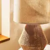 Lámpara de Mesa Estilo Wabi-Sabi Japonés, Lámpara de Mesita de Noche Retro Vintage para Dormitorio, Lámpara de Ambiente Tejida de Ratán de Diseñador para Casas de Huéspedes y Hoteles