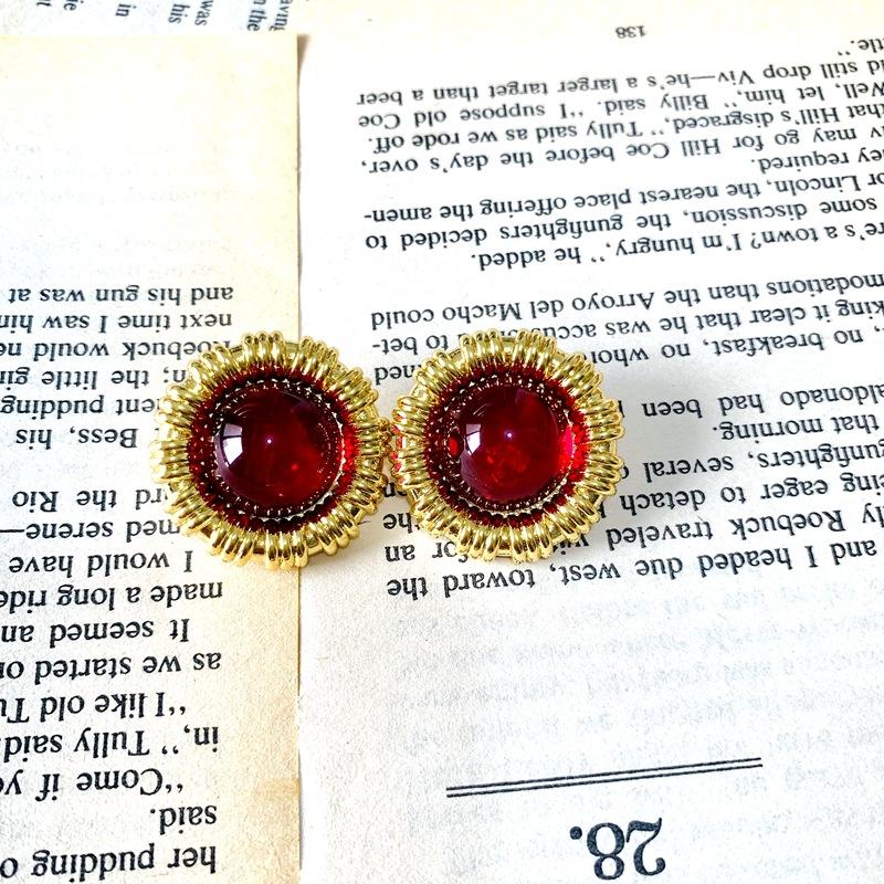 c8648e6b-9bd9-4d7e-b6ac-0b247e