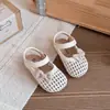 Novedad Primavera y Verano 2026 Sandalias Caladas de Moda para Bebé Niña Estilo Coreano con Lazo Zapatos de Malla de Princesa Calzado Infantil Sandalias
