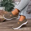 Zapatos de Tela para Mujer Oem Personalizados para Otoño, Zapatos de Tela Transpirables de Suela Suave sin Cordones para Madres de Mediana Edad y Mayores, Zapatos de Tela para Mujer de Talla Grande Transfronterizos