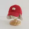 Chapéus Infantis para Outono e Inverno, Modernos e Versáteis, Bonés de Baseball Grossos e Quentes para Meninos, Estilo Coreano, Bonés de Baseball com Proteção de Orelha para Meninas