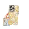 Design floral de primavera com padrão de penas amarelo claro, adequado para capa de celular iPhone 17, capa protetora Apple 18 PRO MAX