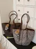 Bolso retro casual de gran capacidad para mujer, nuevo bolso de mano otoño 2026, bolso tipo cesta de hombro único de gran capacidad