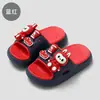 Pantuflas de dibujos animados de moda y lindas para niños, sandalias de piscina para niños medianos para usar en casa y al aire libre, zapatos de playa para bebé de suela suave al por mayor