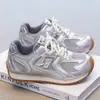 Zapatos casuales de moda y versátiles para niñas, colección primavera/otoño 2026, tenis de malla transpirable para niños, zapatos deportivos de suela suave para niños mayores
