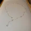 Collar de perlas de gypsophila para mujer, cadena para clavícula de estilo nuevo 2025, lujo ligero de verano, cadena para sudadera al por mayor