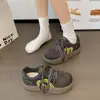 Zapatillas de entrenamiento alemanas de suela gruesa estilo coreano con doble tira, nuevas zapatillas de estudiante versátiles de caña baja, moda 2026, zapatos casuales para mujer