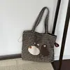 Bolsa de Lona Fofa de Desenho Animado da Moda para Mulheres Nova de Nicho Xadrez Bolsa de Mão para Viagem e Dia a Dia Bolsa de Ombro Único Transversal para Mulheres