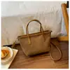 Comercio Exterior Transfronterizo Portátil Pequeño Bolso para Mujer Nuevo Estilo Retro Elegante Bolso Cubo Alta Apariencia Bolso de Hombro Cruzado de Moda