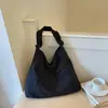 Bolsa de Gran Capacidad para Mujer 2026 Nuevo Estilo Moderna de Verano Casual Moda Ligera Para la Escuela y el Trayecto Bolso Tote Bolso de Hombro