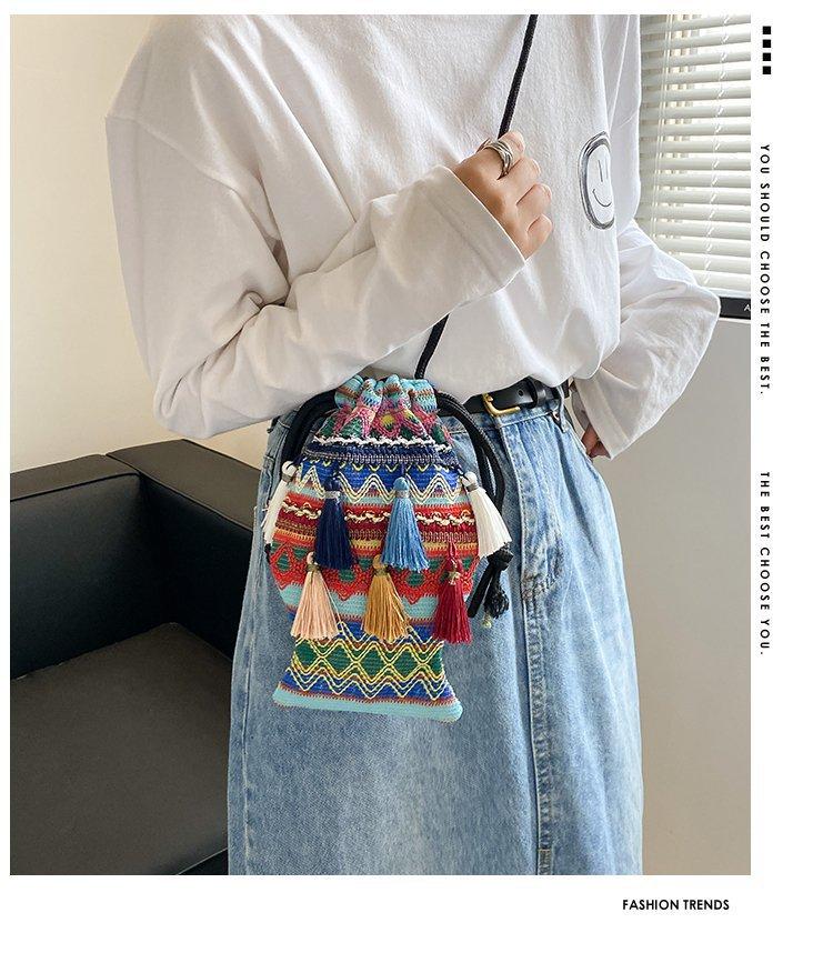 包包女可爱小挎包小鱼包云南民族风刺绣可爱逛街女士手机包单肩包