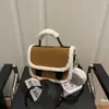 Bolso de Hombro Acolchado Bolso Silla Bolso de Terciopelo Bolso de Mujer Otoño e Invierno Nuevo Nicho Bolso de Mano Mate Bolso Cruzado Retro
