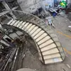 Escalera de Doble Viga de Acero Personalizada de Fábrica Calidad de Exportación Escalera Curva de Placa de Acero Barandilla de Vidrio para Villa