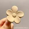 Nuevo Pinza para el Cabello Grande de 2025 para Cabello Grueso, Pinza de Tiburón de Gama Alta y Exquisita, Pinza de Accesorios para el Cabello de Moda y Versátil para Mujer