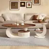 Mesa de centro de estilo vintage de lujo ligero en color nogal para sala de estar, uso doméstico, mesa de té de forma ovalada, mesa de centro pequeña de combinación moderna simple, modelo nuevo