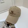 Boné de Baseball Color Block com Bordado de Letras Desgastado para Mulheres, Moda Americana Versátil para Primavera e Verão Que Faz o Rosto Parecer Menor