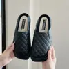 Zapatillas de medio pie Baotou para mujer, calzado de verano, nuevo de primavera, moda Joker, tacón plano, mocasín, zapatos tipo muller, venta al por mayor
