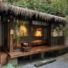 Alojamiento Rural de Moda en Villa de Madera con Techo de Paja, Paisajismo de Patio Rural, Sala de Té y Madera Resistente a la Corrosión al Aire Libre para Turismo Agrícola