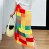 Miyake 2024 Verão Conjunto de Duas Peças Feminino Top Morcego Manga Curta Gola Redonda Saia Elapor Color Block Arco-Íris