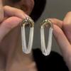 Brincos de Corrente de Metal Curvos Mais Vendidos Transfronteiriços Oval Moda Unico Tarraxa Elegante Acessórios de Orelha de Alto Padrão Luxo Leve