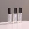 Frasco de perfume cuadrado transparente al por mayor de 8 ml, frasco de vidrio, frasco pequeño con atomizador, boquilla removible, atomización fina