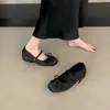 Zapatos de tacón alto Chuyuji estilo francés con remaches bajos para mujer, nuevos zapatos Mary Jane vintage de suela blanda 2026 para combinar con faldas