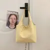 Bolso Tote Casual Estilo Ins para Mujer 2026 Nuevo Modelo Bolso de Viaje de Alto Valor para el Trabajo Bolso de Mano Simple Bolso de Hombro de Lona