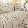 2026 Nuevo Estilo Francés de Lujo Ligero Borde de Falda Plisada Cojín de Sofá Chenilla Cubierta de Sofá Resistente a Arañazos de Gato para Todas las Estaciones
