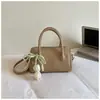 Bolso de Mano de Moda para Mujer Estilo Coreano 2026 Verano Nuevo Estilo Bolso Cesta para el Trabajo y los Viajes Diarios Bolso Simple de Hombro Cruzado