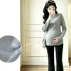 [Personalizado] Ropa nueva de maternidad para primavera y otoño: Camiseta interior de color liso, cuello semi-alto, resistente a las arrugas que disimula el abdomen y minimiza la apariencia de las líneas de embarazo