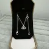 Collar Baojia para Mujer, Forma de Abanico, Ágata Roja Pequeña, Nácar Blanco, Cadena para Clavícula de Calcedonia Roja, Colgante de Ágata Estilo Fábrica Ins, Oro V de Lujo Ligero