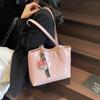 Elegante Bolso Tote de Moda de Gran Capacidad para Mujer 2025 Nuevo Bolso de Hombro de Alta Gama Nicho Versátil Bolso para Ir al Trabajo