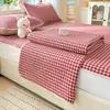 Capa de cama matelassada 100% algodão lavada com areia em alta temperatura, estilo fresco e simples, protetor de colchão matelassado, lençol de cama matelassado, conjunto de capa de cama de quatro peças